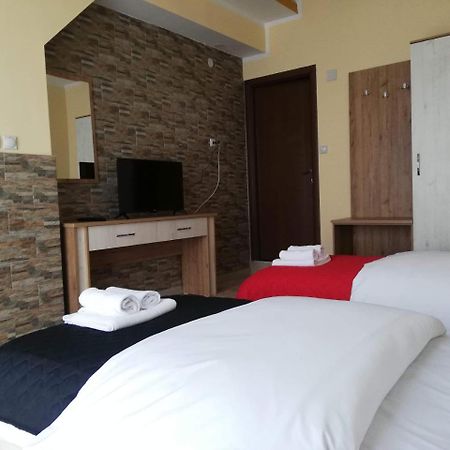 Hotel Panorama City Delcevo 외부 사진