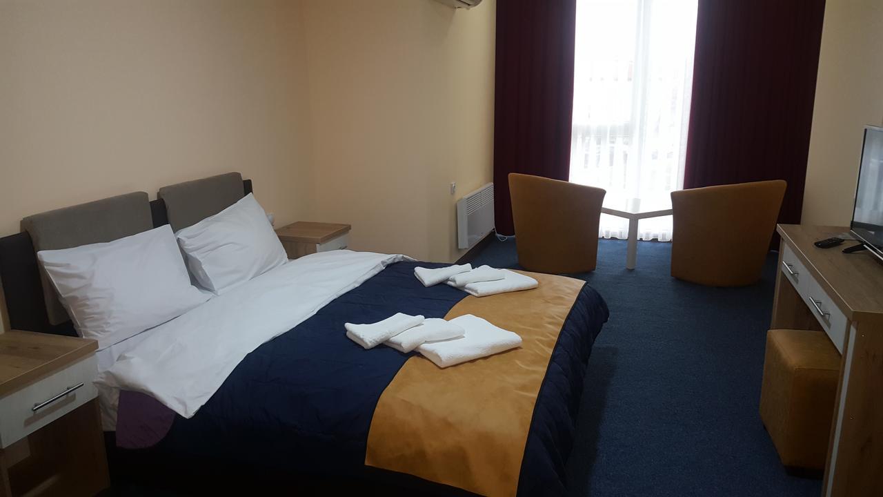 Hotel Panorama City Delcevo 외부 사진