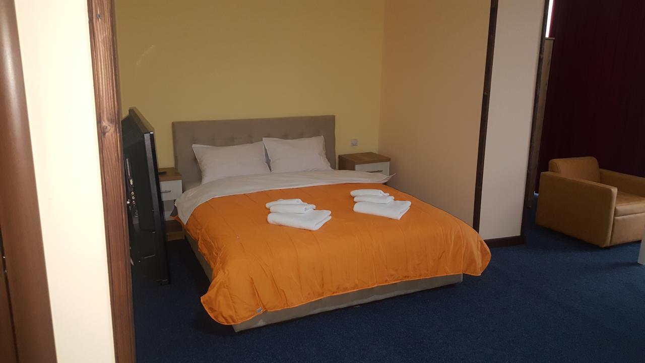 Hotel Panorama City Delcevo 외부 사진