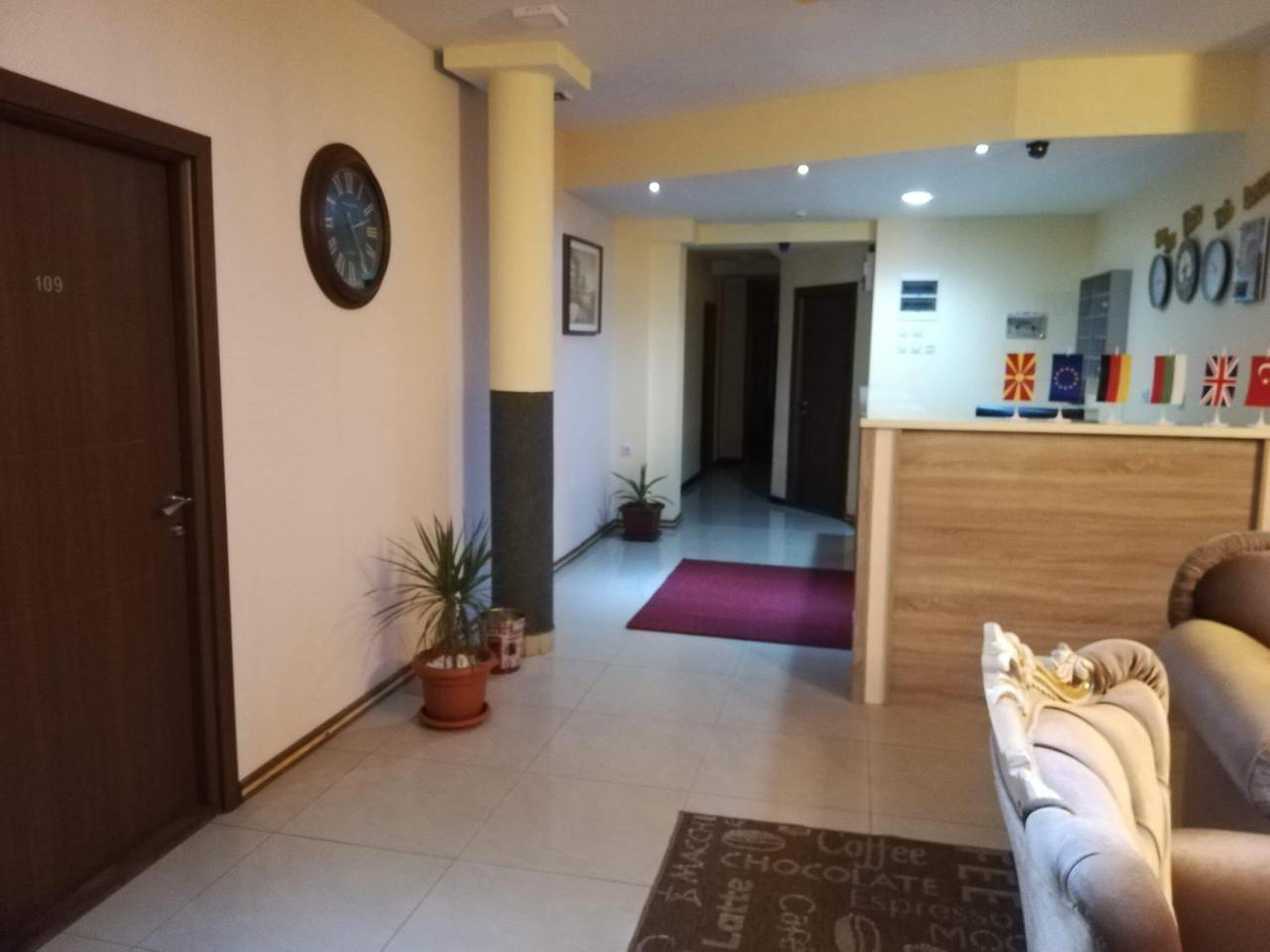 Hotel Panorama City Delcevo 외부 사진